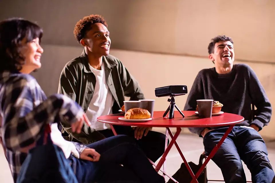 Philips PPX340 PicoPix Micro 2 WVGA fekete hordozható projektor