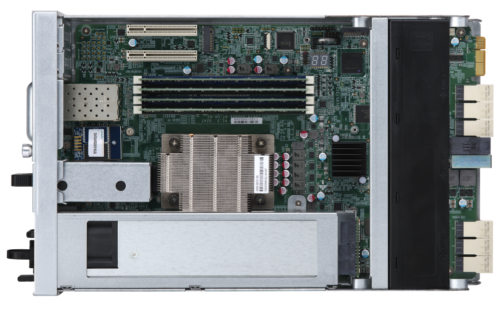 QNAP ES2486dc-2142IT-96G 24xSSD/HDD 2U rackbe szerelhető Enterprise ZFS NAS