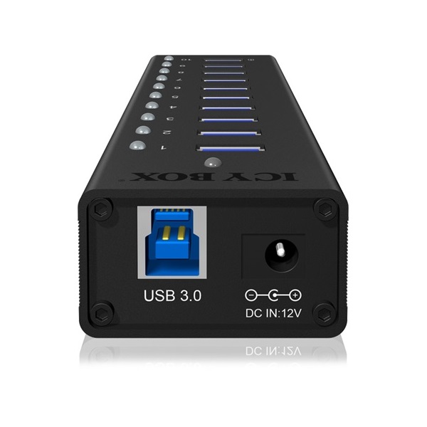Raidsonic ICY BOX IB-AC6110 10 portos USB3.0 hub táppal