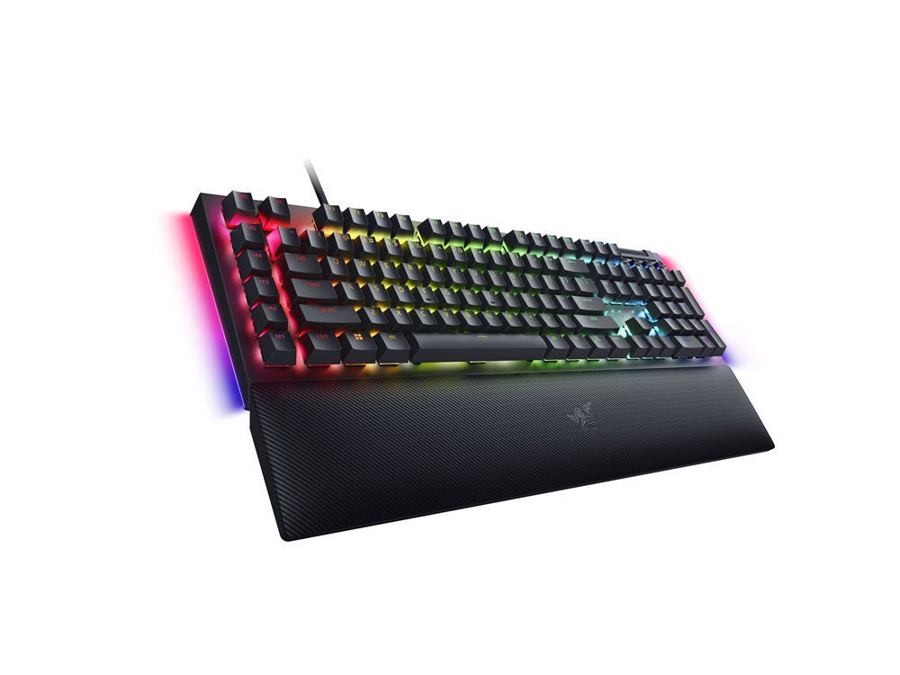 Razer BlackWidow V4 UK fekete (green switch) gamer billentyűzet