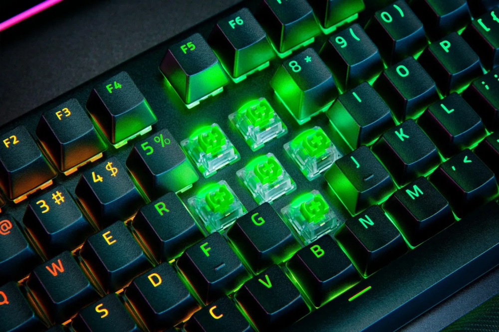 Razer BlackWidow V4 X US fekete (green switch) gamer billentyűzet