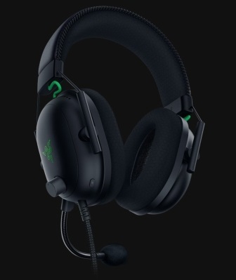 Razer Blackshark V2 gamer headset + USB-s mikrofon erősítő