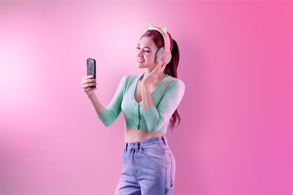 Razer Kraken Kitty V2 rózsaszín vezeték nélküli gamer fejhallgató (Újracsomagolt)