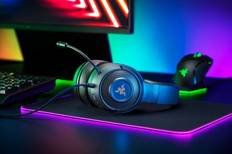 Razer Kraken V3 Hypersense USB fekete gamer headset