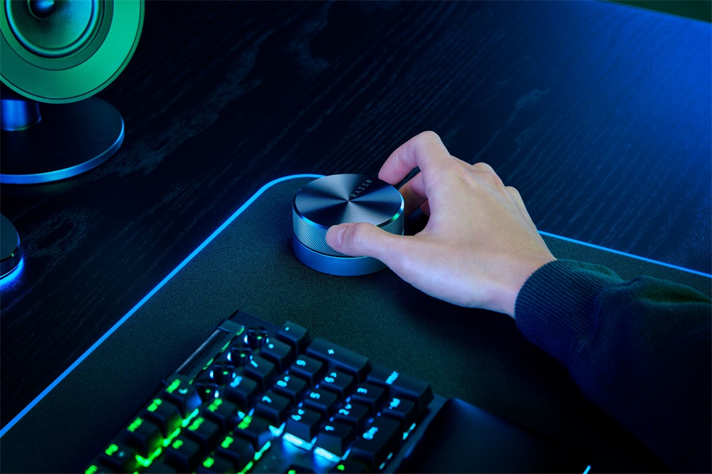 Razer Nommo V2 Pro hangszóró