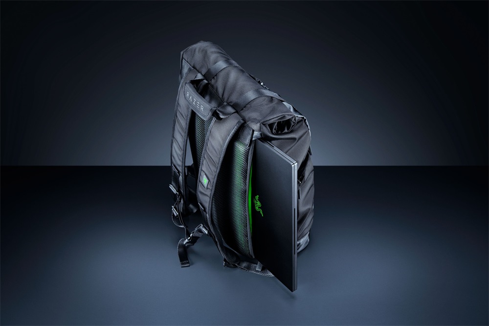 Razer Recon Rolltop 15,6" fekete notebook hátizsák