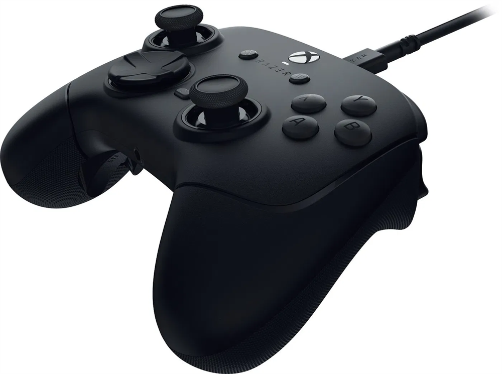 Razer RZ06-05210100-R3M1 Wolverine V3 Tournament Ed. Xbox One/Xbox Series vezetékes fekete kontroller