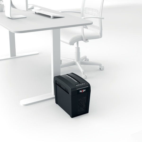 Rexel Secure X6-SL Whisper-Shred konfetti iratmegsemmisítő