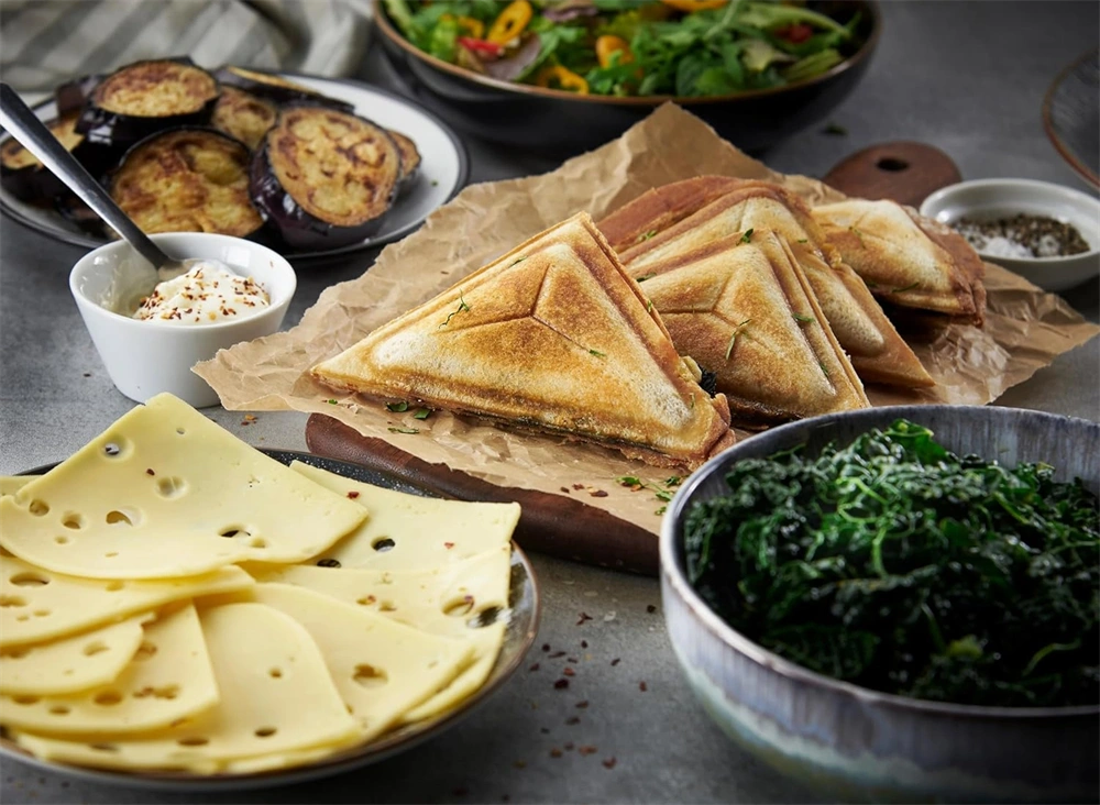 Russell Hobbs 24530-56 Cook@Home inox-fekete szendvicssütő