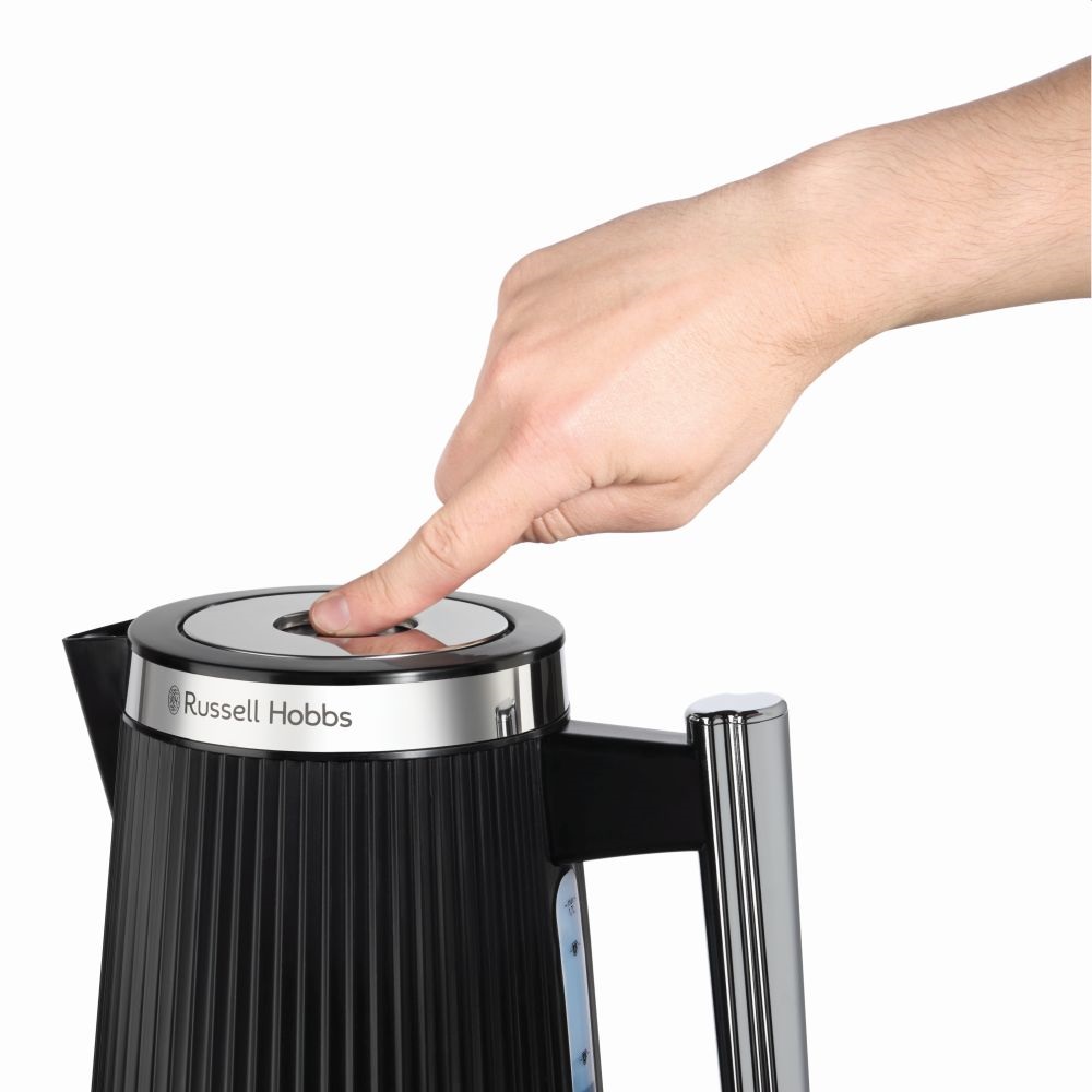 Russell Hobbs 26750-70/RH Brontë Black 1,7L-es fekete vízforraló