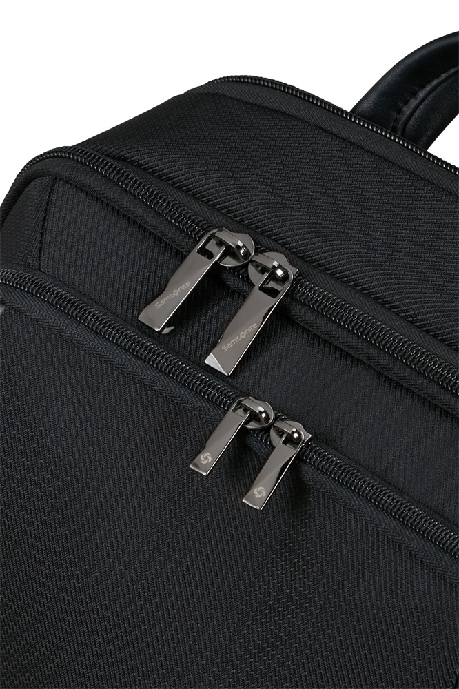 Samsonite XBR 2.0 15,6" fekete notebook hátizsák