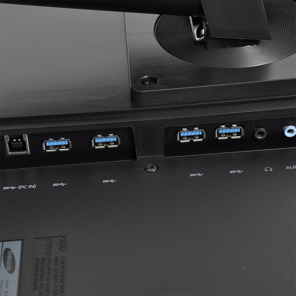 Samsung 24" S24A850DW WUXGA TN DVI/VGA/USB adapter nélküli monitor (Használt A)