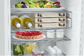 Samsung BRB80F30ADF0EO alulfagyasztós, beépíthető, Hűtő:224L, Fagyasztó:74L, hűtőszekrény