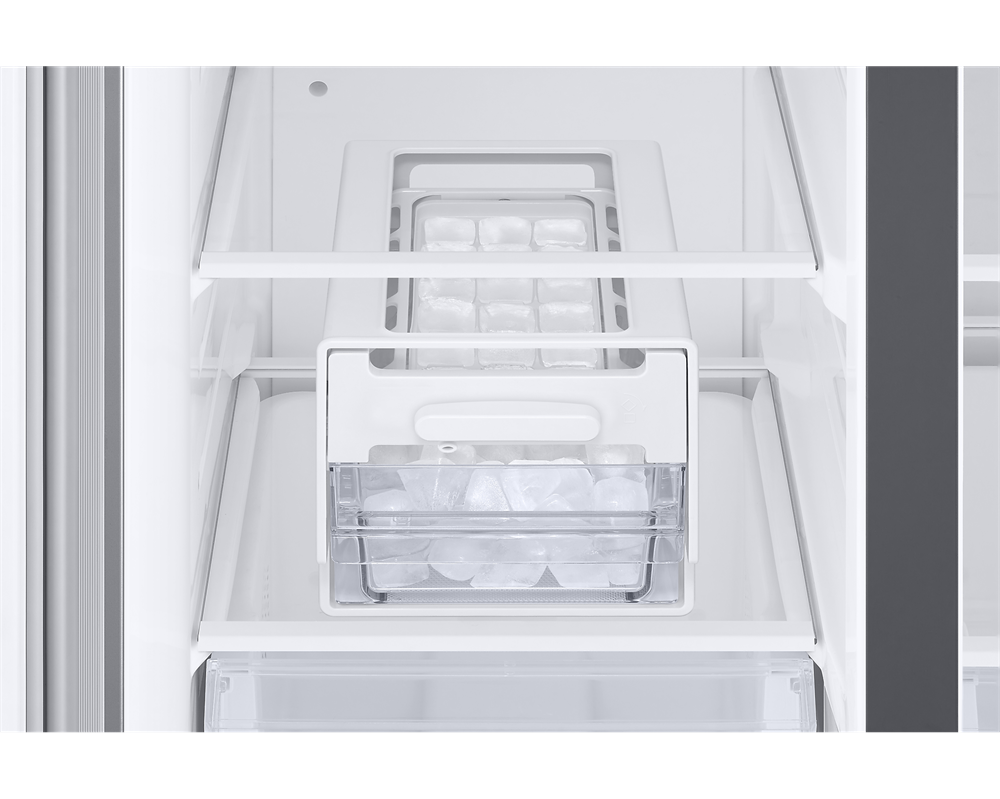 Samsung RS66A8101S9/EF ezüst, Side-by-Side, Hűtő:409L, Fagyasztó:243L, Twin Cooling Plus hűtőszekrény