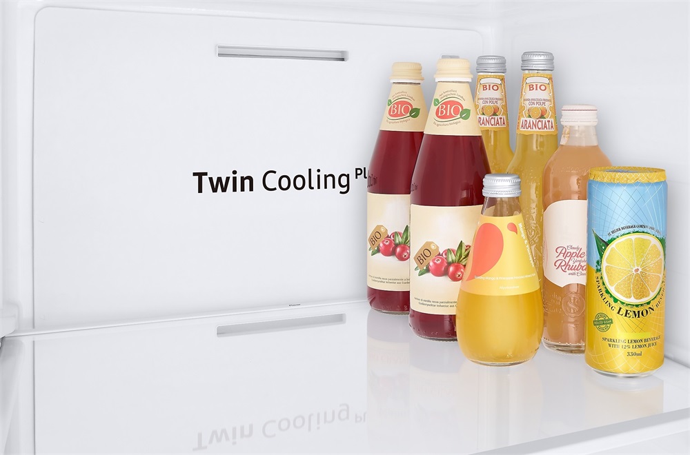 Samsung RS67A8810S9/EF inox, Side-by-Side, Hűtő:409L, Fagyasztó:225L, Twin Cooling Plus hűtőszekrény