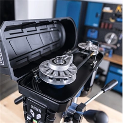 Scheppach TBM 300 Vario keresztlézerrel és LED-világítással oszlopos fúrógép