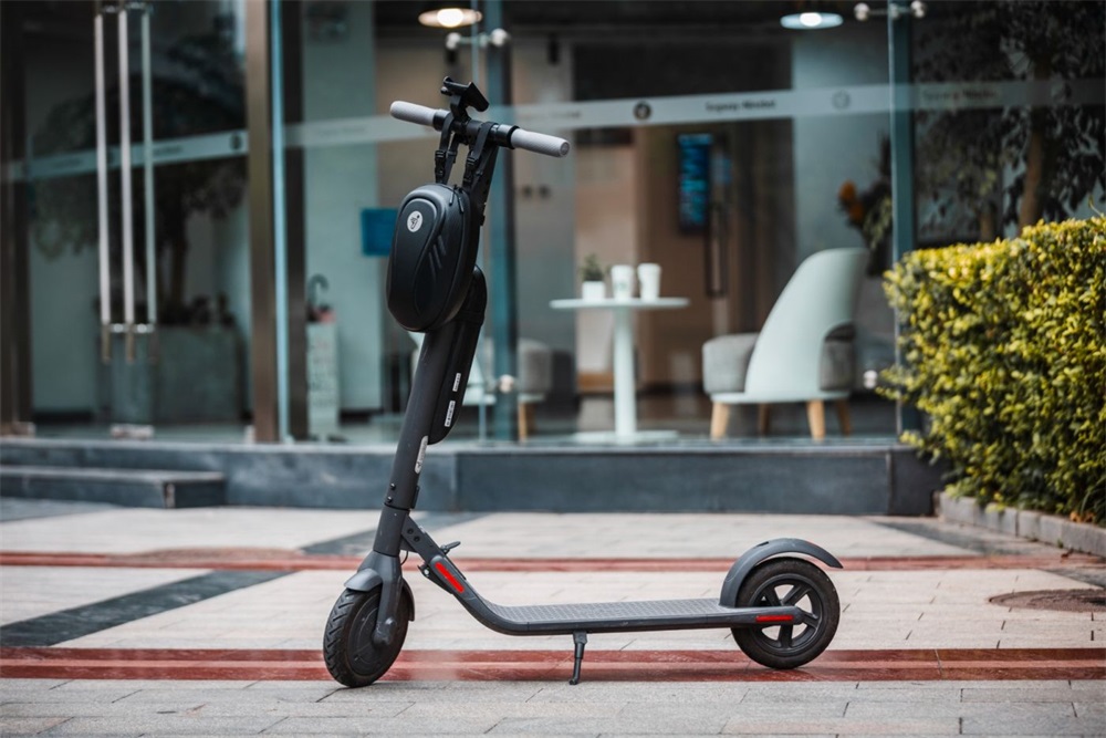 Segway KickScooter kormányra táska