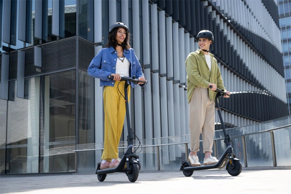 Segway Ninebot Kickscooter E2 D II elektromos roller