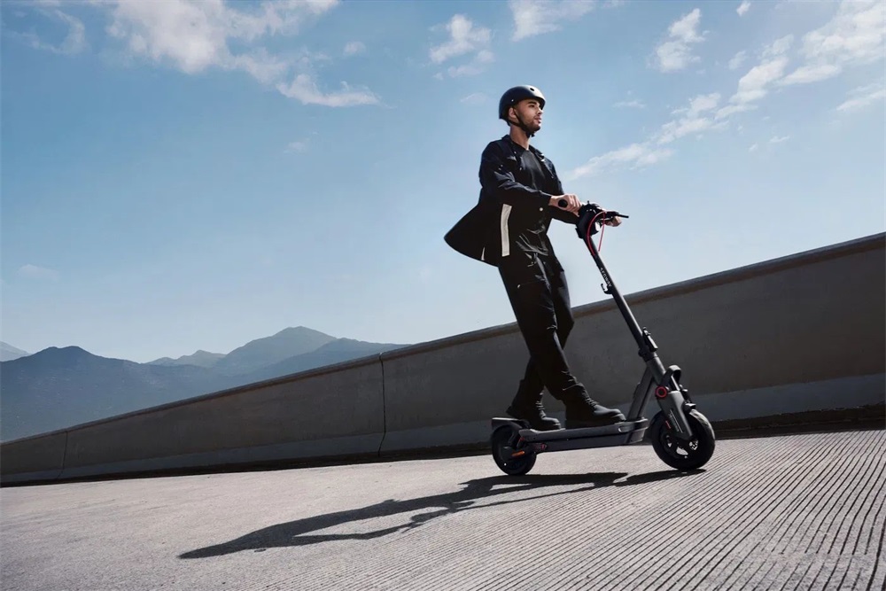 Segway Ninebot Kickscooter MAX G3 E elektromos roller