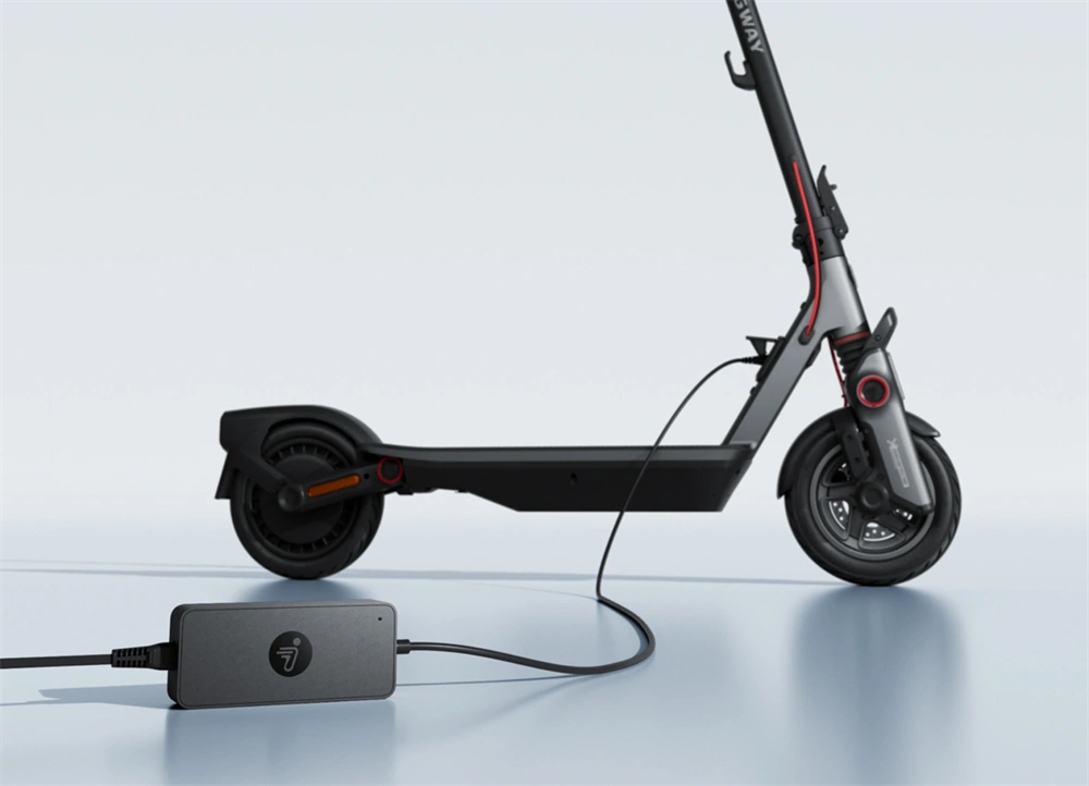Segway eKickScooter Flash Charger 48V akkumulátor töltő