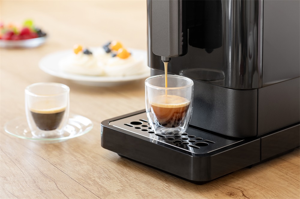 Sencor SES 7018BK fekete automata kávéfőző
