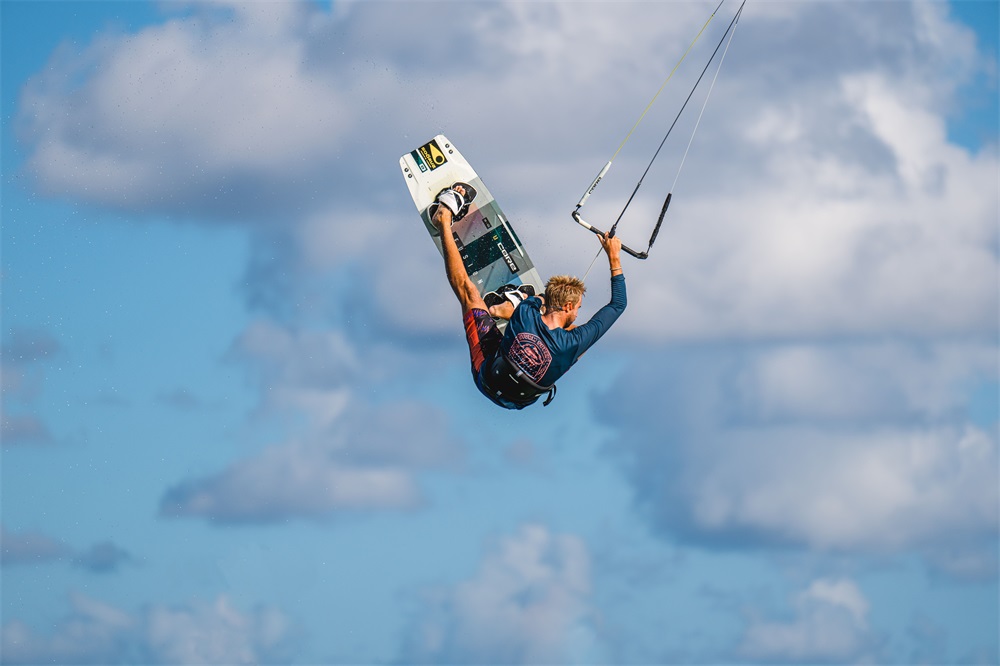 Shokz OpenSwim Pro USB-C csontvezetéses Bluetooth prios Open-Ear sport fejhallgató