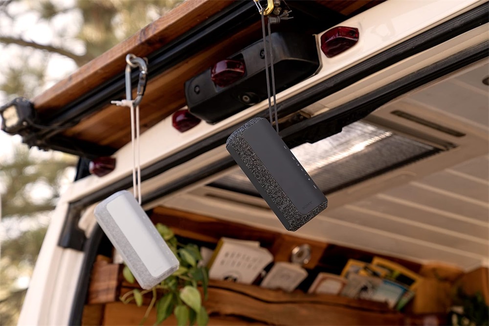 Sony SRSXE200B.CE7 hordozható vezeték nélküli fekete hangszóró