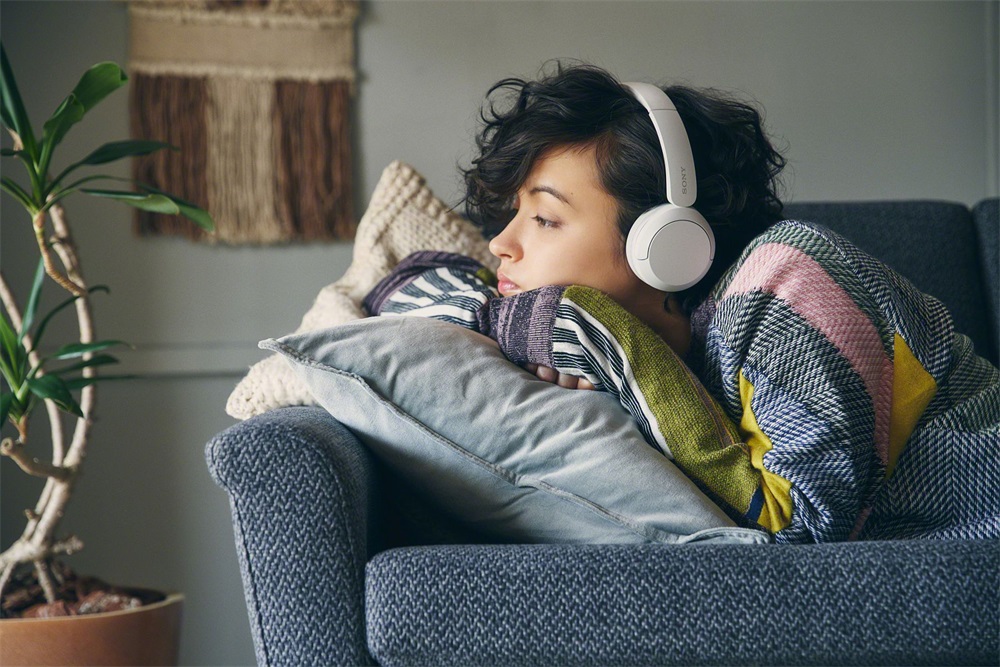 Sony WHCH520W.CE7 Bluetooth fehér fejhallgató