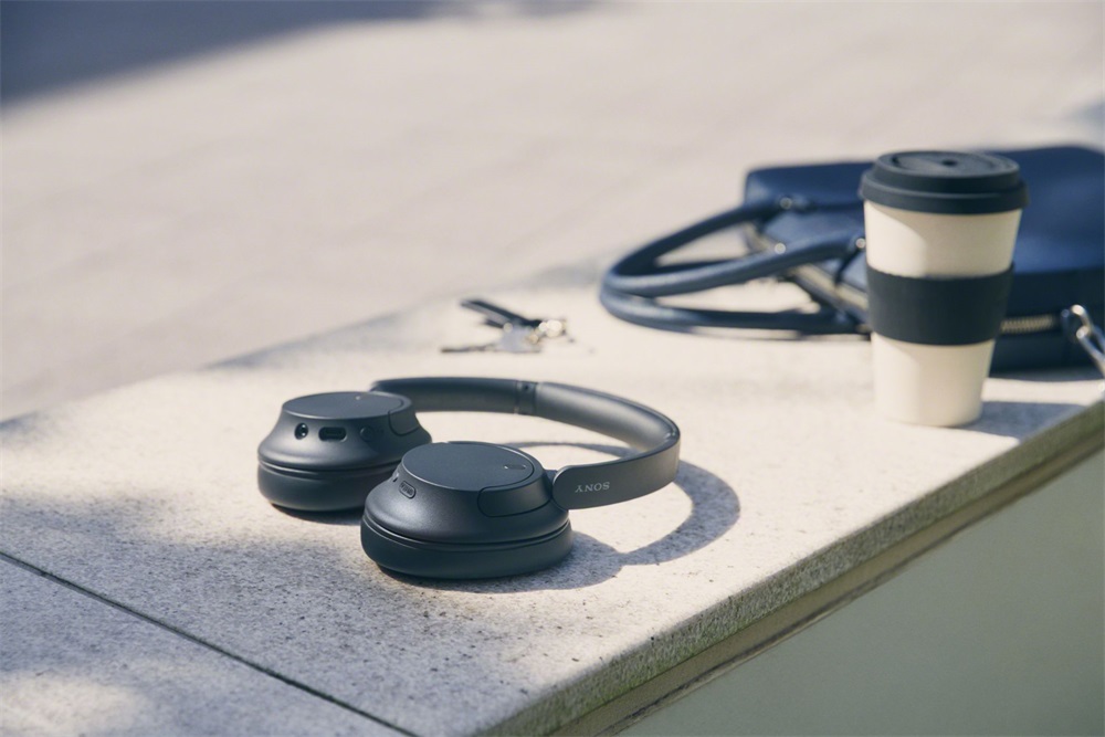 Sony WHCH720NB.CE7 Bluetooth zajszűrős fekete fejhallgató