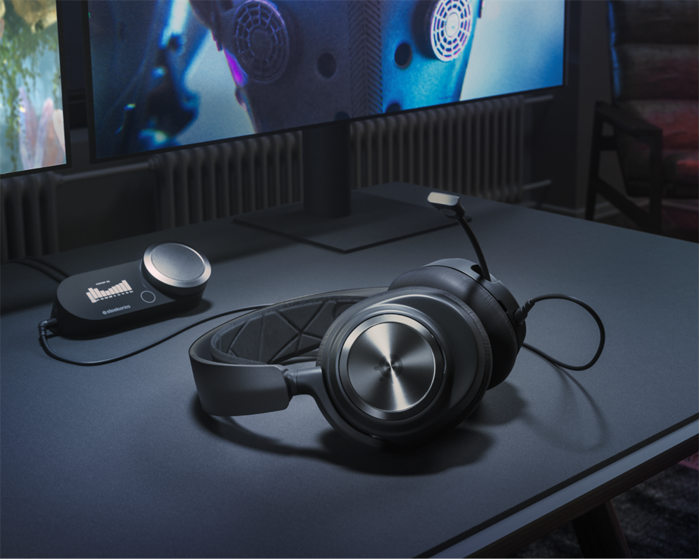 SteelSeries Arctis Nova Pro fekete gamer headset