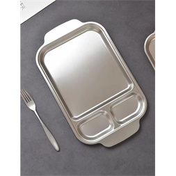 TOO KT-308 Fémtálca fogóval 33 x 19 x 1 cm