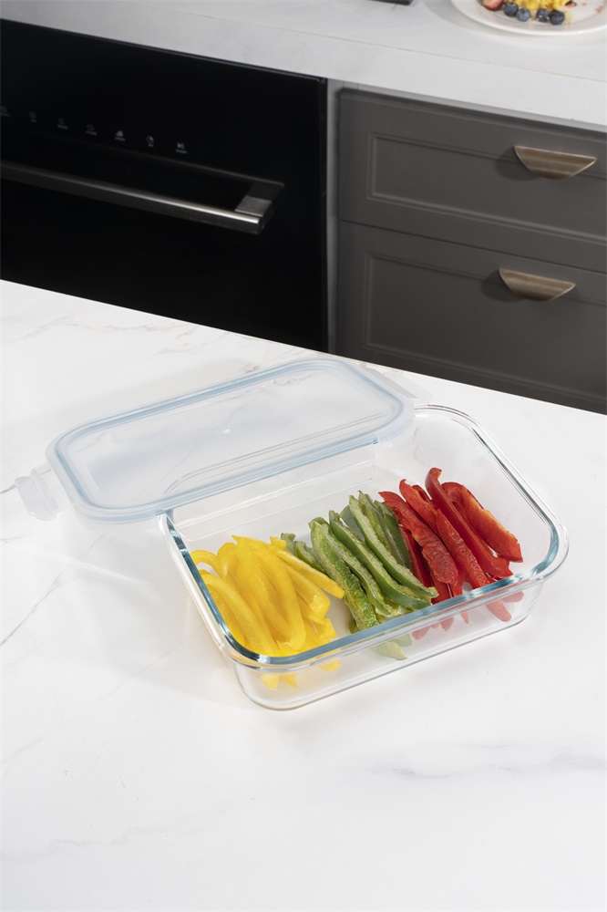 TOO KT-84 üveg 1520 ml-es hőálló téglalap alakú ételtároló csatolható műanyag tetővel
