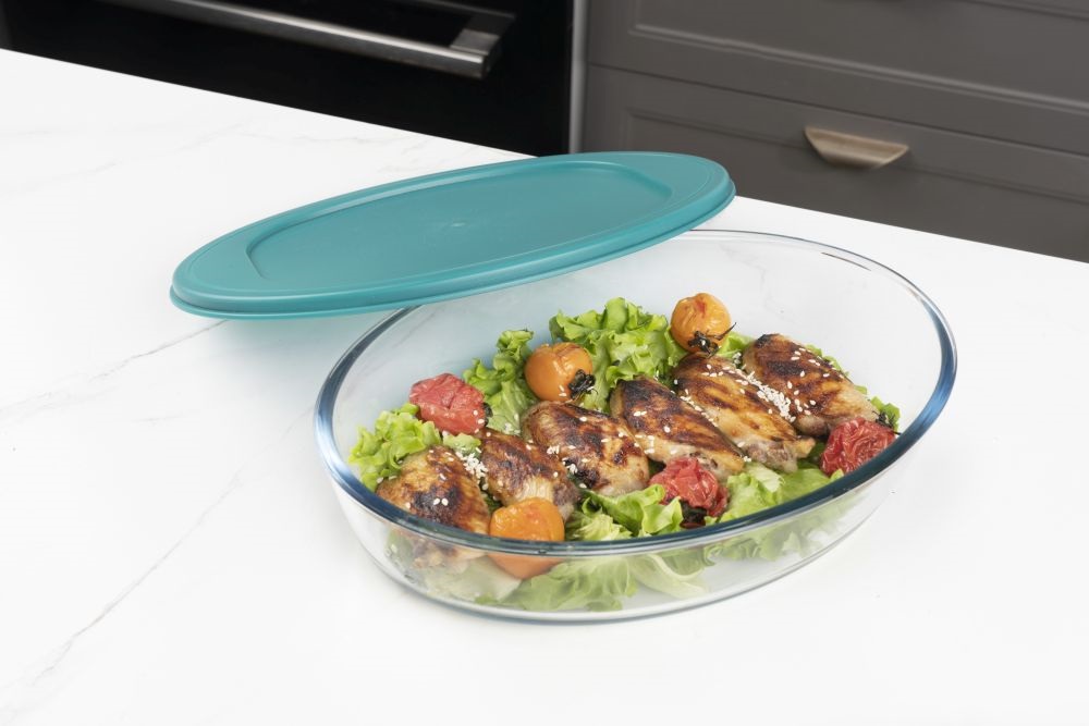 TOO KT-98 üveg 1600 ml-es hőálló ovális ételtároló műanyag tetővel