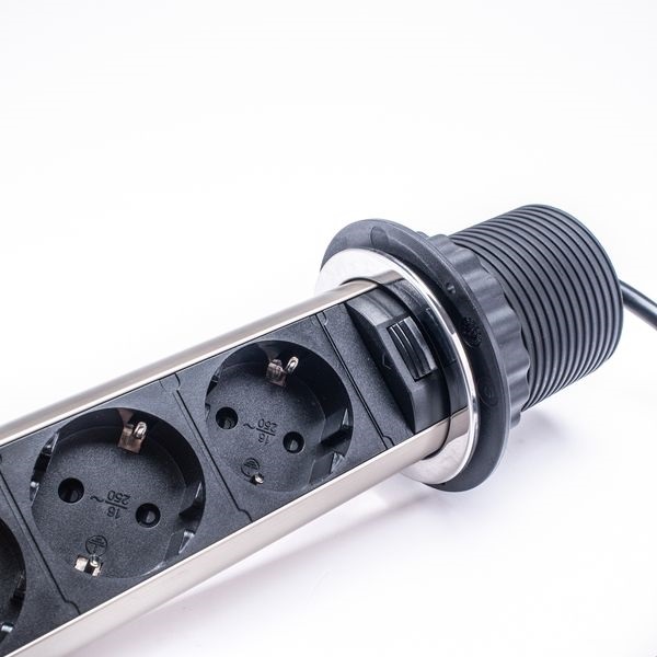 TOO PPS-301-3C IP20, 3x 2P+F, króm asztalba süllyeszthető elosztó (Újszerű)