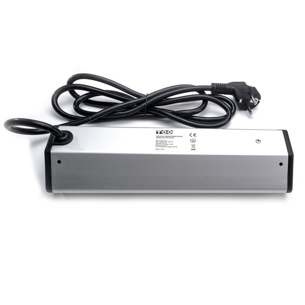 TOO VPS-315-3S IP20, 3x 2P+F, 2x USB-A, ezüst asztalra rögzíthető elosztó (Újszerű)