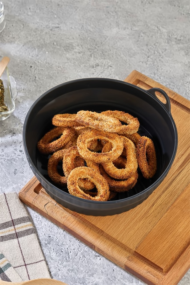 TOO összecsukható kerek szilikon forma forrólevegős sütőhöz (air fryer) 21cm átmérő, szürke, fekete vagy piros SL-3252