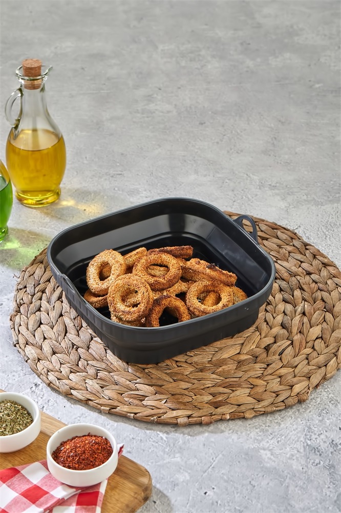 TOO összecsukható négyzetes szilikon forma forrólevegős sütőhöz (air fryer) 21cm*21cm, szürke, fekete vagy piros SL-3251