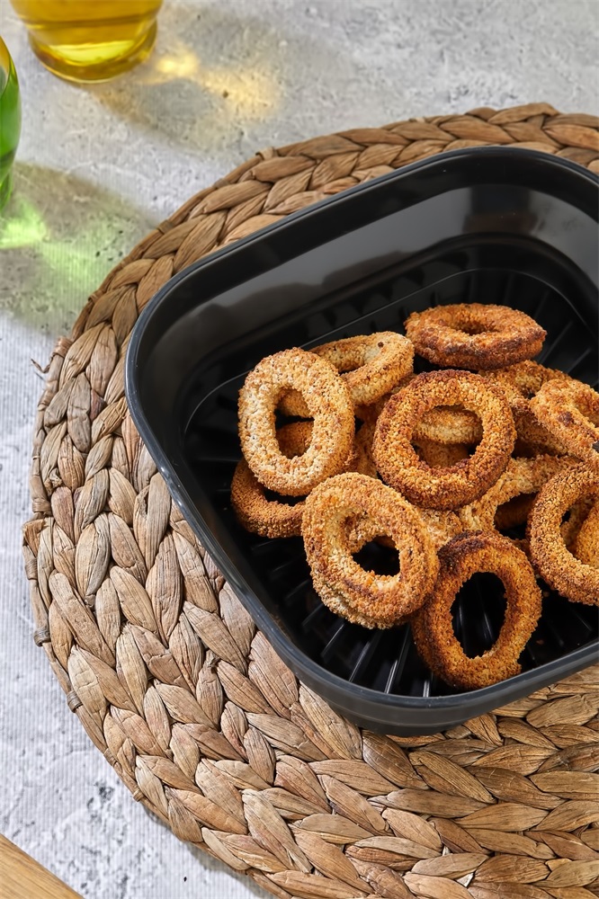 TOO összecsukható négyzetes szilikon forma forrólevegős sütőhöz (air fryer) 21cm*21cm, szürke, fekete vagy piros SL-3251