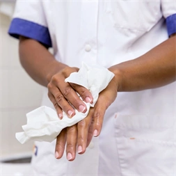 TORK 290163 Advanced H3 "Z" 2 rétegű 250 lap hajtogatott kéztörlő