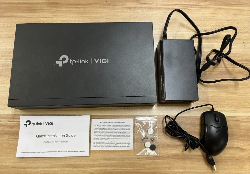 TP-Link VIGI NVR1008H-8MP /8 csatorna/H265/80Mbps rögzítés/1x SATA/8x PoE+ hálózati rögzítő (NVR)