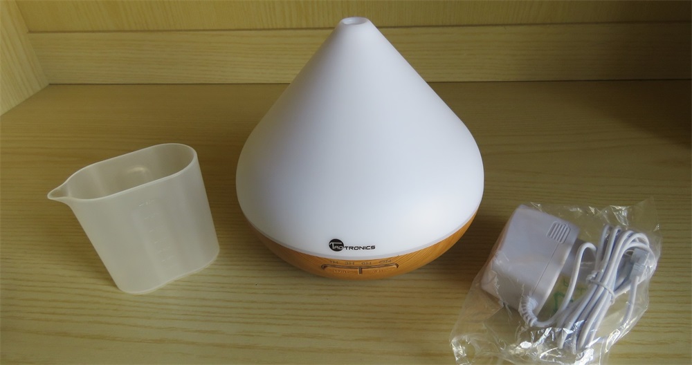 Taotronics TT-AD002 ultrahangos LED fénnyel fa mintázatú világosbarna illóolaj párásító