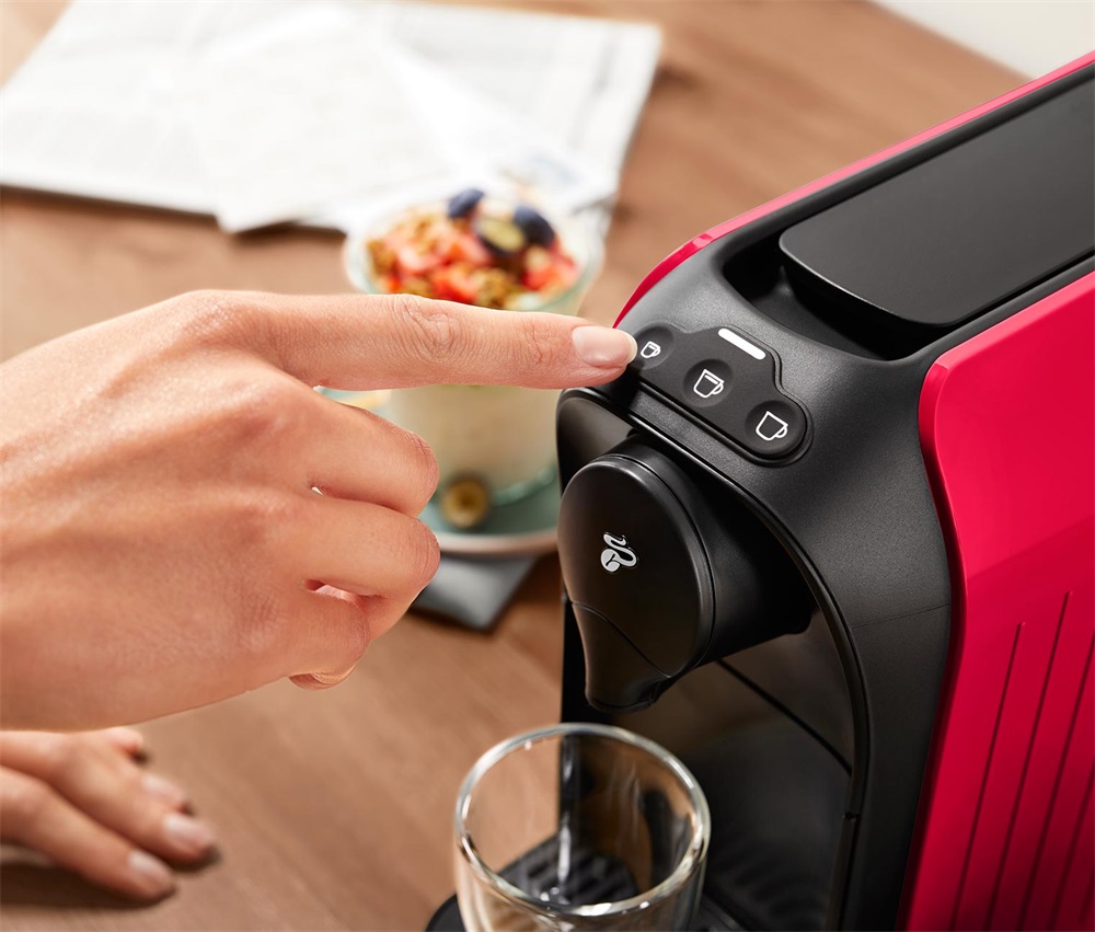 Tchibo Cafissimo Easy piros kapszulás kávéfőző