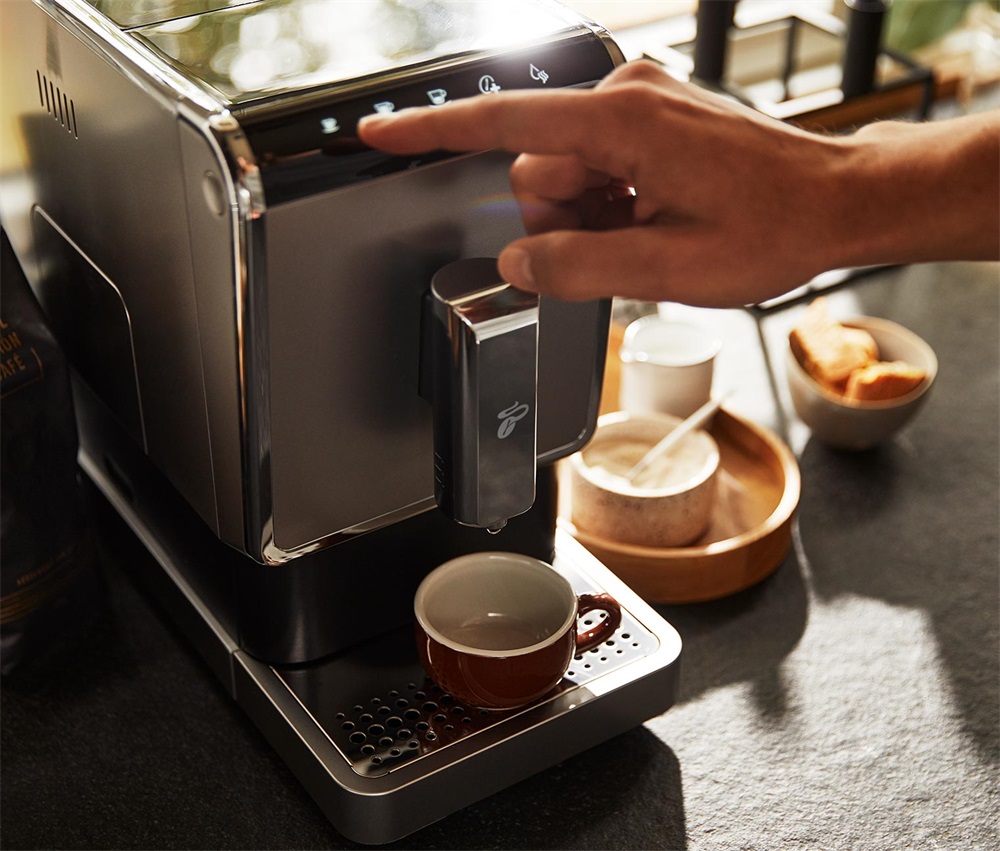 Tchibo Esperto Caffé ezüst automata kávéfőző