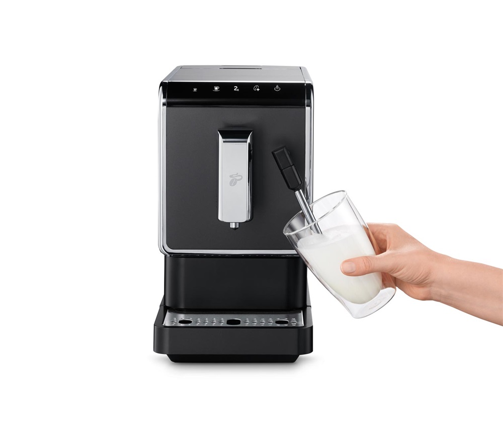 Tchibo Esperto Latte fekete automata kávéfőző