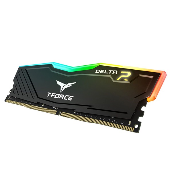 Teamgroup 32GB/3600MHz DDR-4 T-FORCE DELTA RGB (Kit! 2db 16GB)  (TF3D432G3600HC18JDC01) memória
