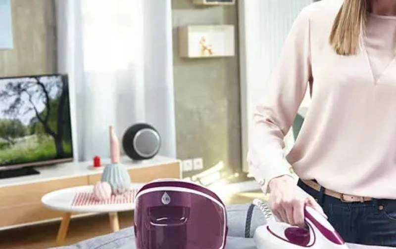 Tefal Express Power SV8061E0 lila-fehér gőzállomás