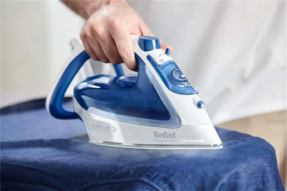 Tefal FV5736E0 kék gőzölős vasaló