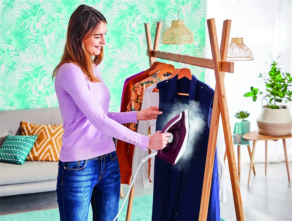 Tefal SV6130E0 Express Easy piros-fehér gőzállomás