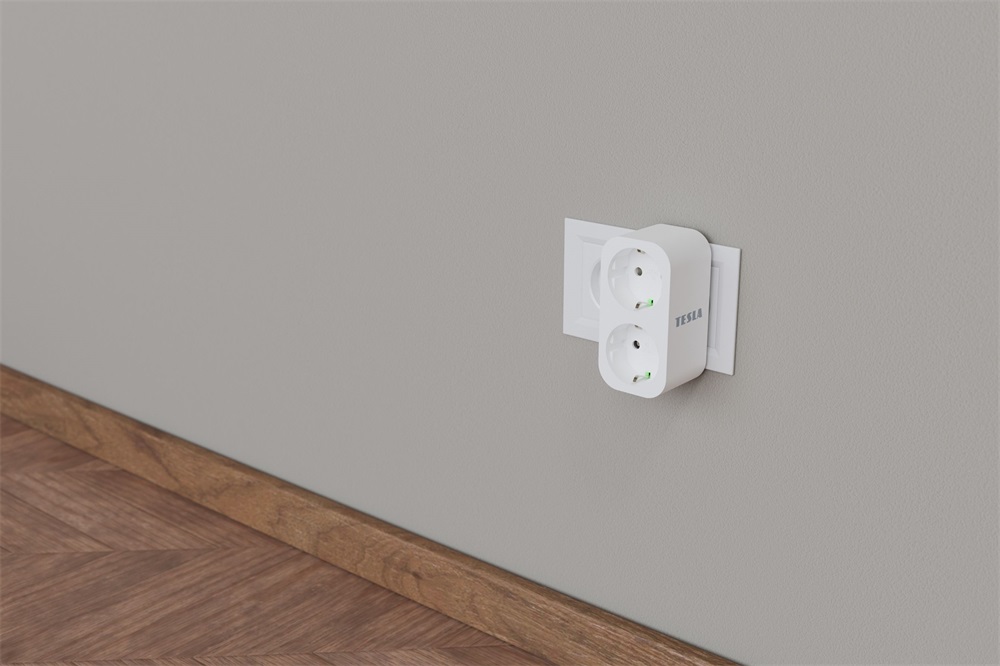 Tesla SPD300 okos dupla konnektor