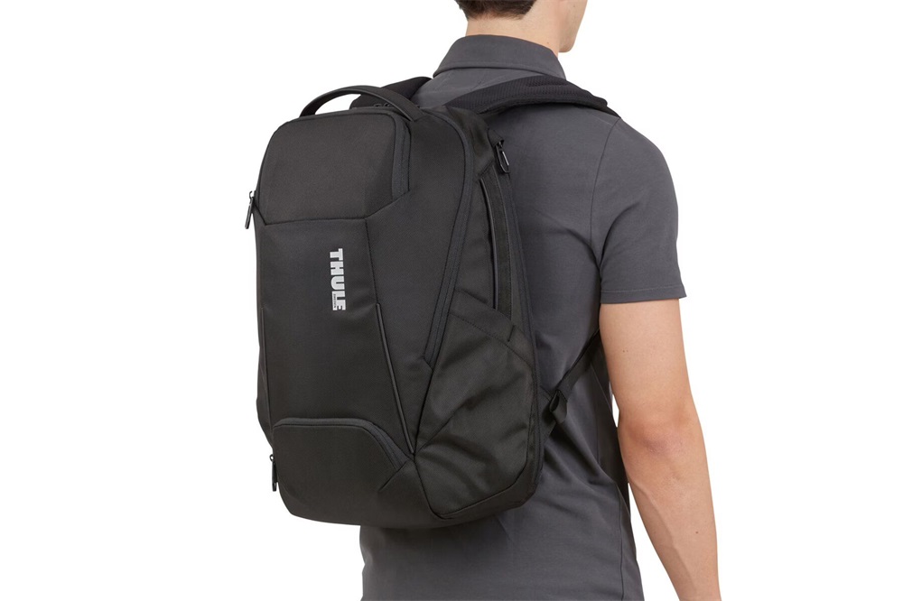 Thule Accent 26L 15,6" fekete notebook hátizsák